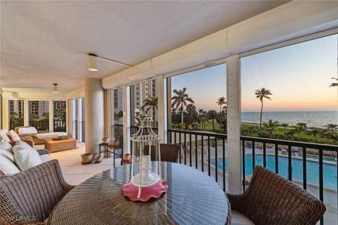 4651 Gulf Shore Blvd N 101, Naples FL - photo 19 of 38