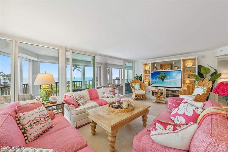 2 bedroom Condominium at 4651 Gulf Shore Blvd N 101, Vistas At Park Shore, Naples — photo 2