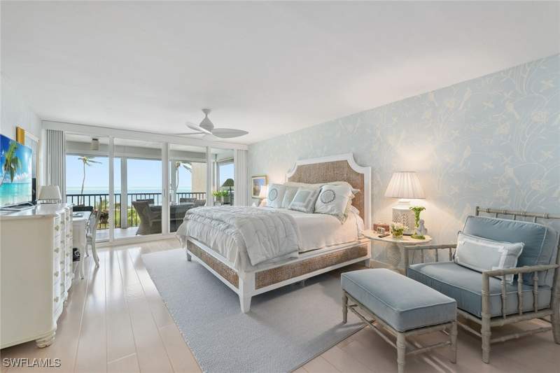 2 bedroom Condominium at 4651 Gulf Shore Blvd N 101, Vistas At Park Shore, Naples — photo 4