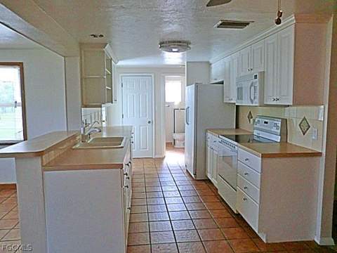 12362 3rd St, Fort Myers FL - photo 6 of 49