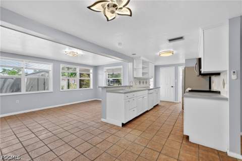 12362 3rd St, Fort Myers FL - photo 8 of 49