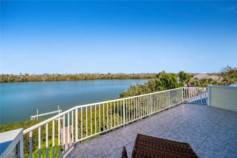 5810 Pine Tree Dr, Sanibel FL - photo 23 of 47