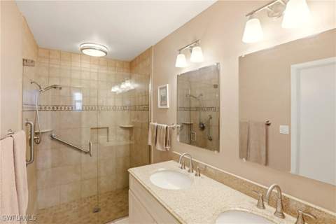 142 Old Tamiami Trl, Naples FL - photo 24 of 48