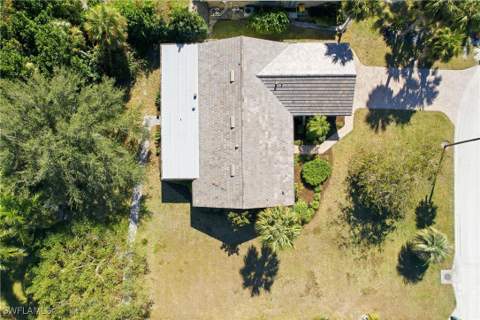142 Old Tamiami Trl, Naples FL - photo 6 of 48