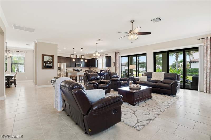 4 bedroom SingleFamilyResidence at 4609 Abaca Cir, Raffia Preserve, Naples — photo 4