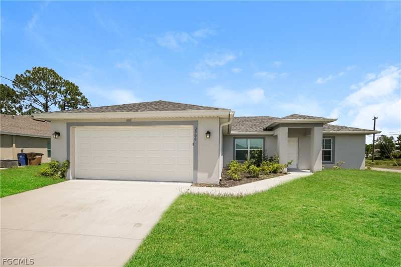 3 bedroom SingleFamilyResidence at 2900 7th St W, Lehigh Acres, Lehigh Acres — photo 1