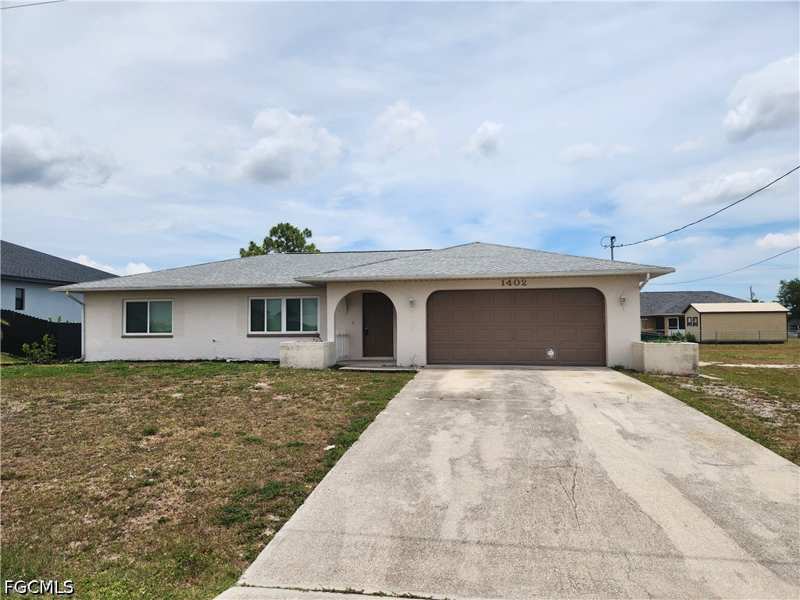 3 bedroom SingleFamilyResidence at 1402 NE 18th St, Cape Coral, Cape Coral — photo 1