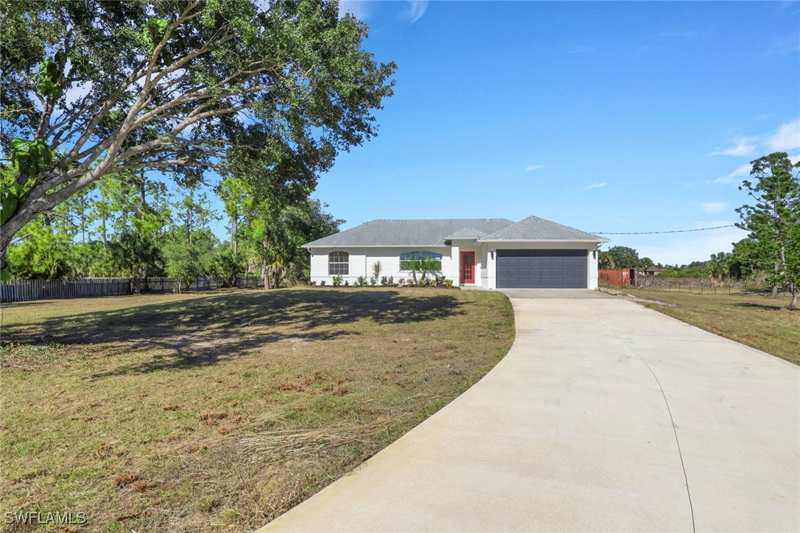 3 bedroom SingleFamilyResidence at 2685 29th Ave NE, Golden Gate Estates, Naples — photo 1