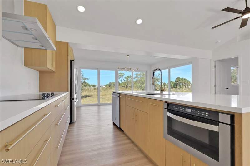3 bedroom SingleFamilyResidence at 2685 29th Ave NE, Golden Gate Estates, Naples — photo 3