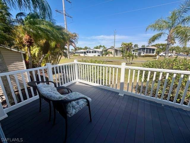 2 bedroom ManufacturedHome at 1671 Diamond Lake Cir, Silver Lakes, Naples — photo 5