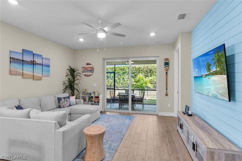 2 bedroom Attached at 1035 Enbrook Loop, Enbrook, Naples — photo 3