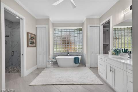 6461 Livingston Woods Ln, Naples FL - photo 16 of 40