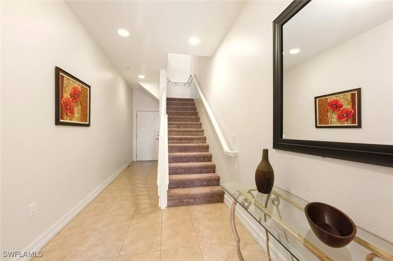 3 bedroom Condominium at 9144 Delano St 9504, Ole, Naples — photo 4
