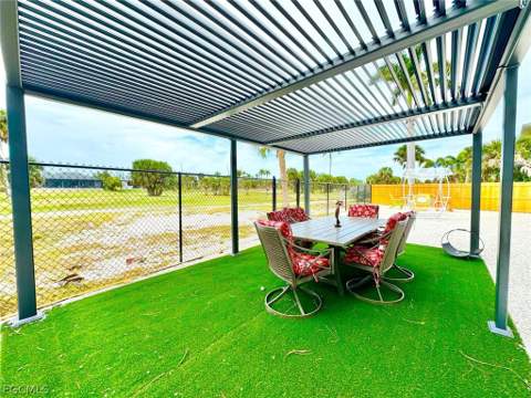 14271 Sandarac Dr, Bokeelia FL - photo 10 of 28