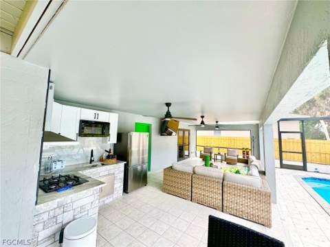 14271 Sandarac Dr, Bokeelia FL - photo 8 of 28