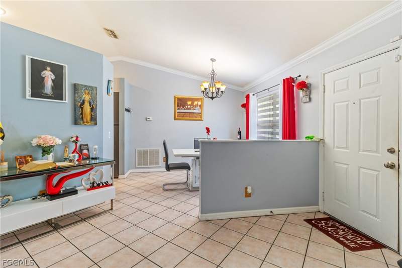 3 bedroom SingleFamilyResidence at 32 Lincoln Ave, Lehigh Acres, Lehigh Acres — photo 3