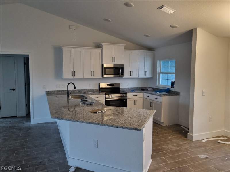 3 bedroom SingleFamilyResidence at 2238 NW 2nd St, Cape Coral, Cape Coral — photo 5