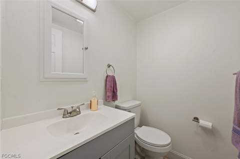 260 Delray Ave, Fort Myers FL - photo 10 of 31