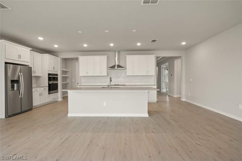 3 bedroom SingleFamilyResidence at 1845 Summerlit Ave, Summerlit, Naples — photo 3