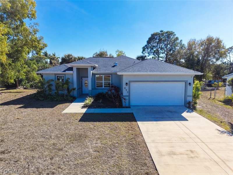 3 bedroom SingleFamilyResidence at 897 Iris Dr, Tropic Isles, North Fort Myers — photo 1