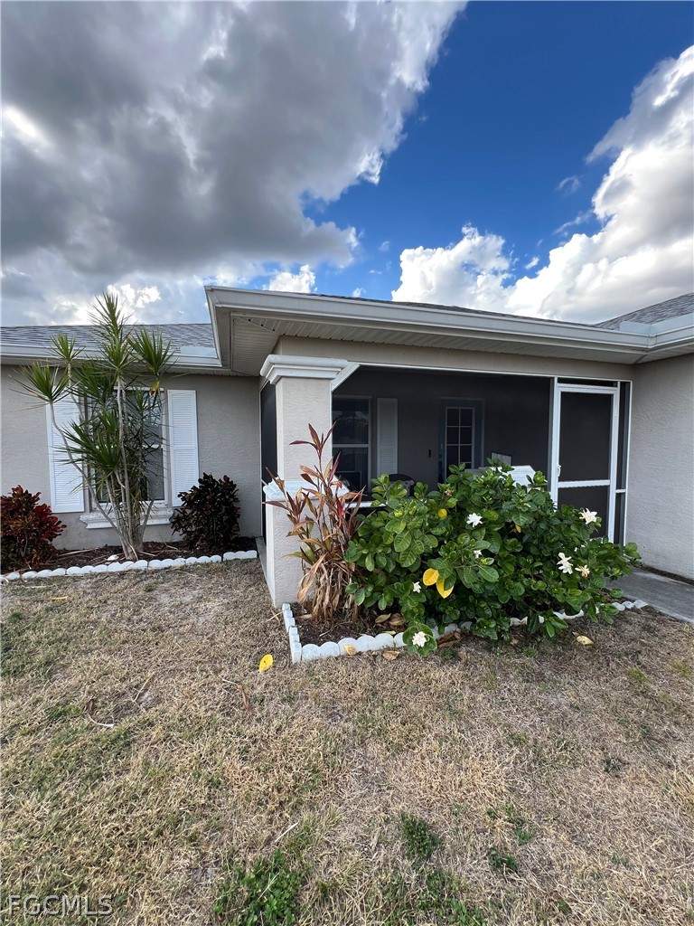 3 bedroom SingleFamilyResidence at 3446 NE 10th Ave, Gator Circle, Cape Coral — photo 3
