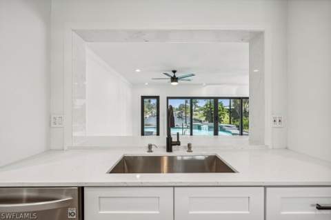 1627 SE 29th Ter, Cape Coral FL - photo 7 of 22