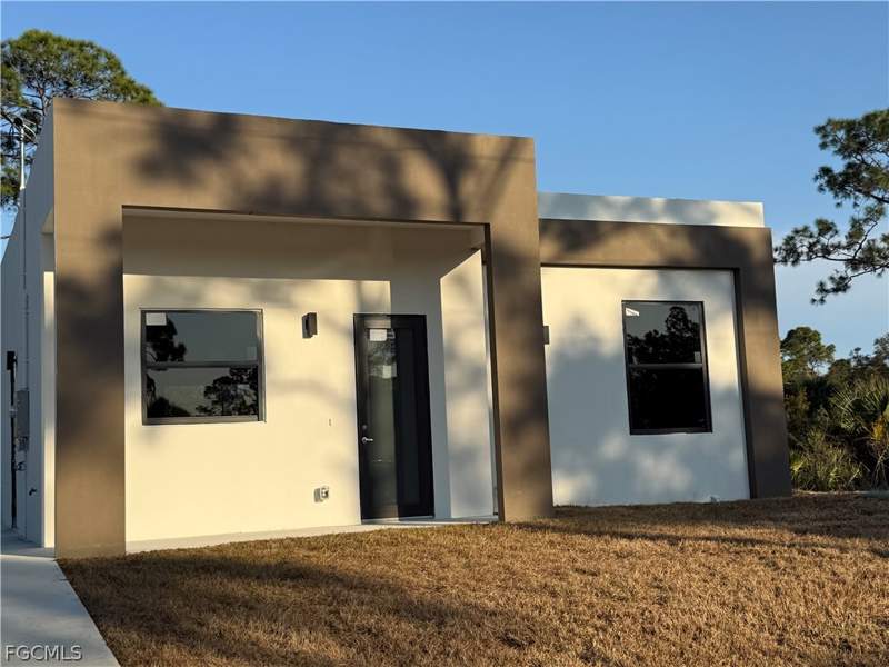 2 bedroom SingleFamilyResidence at 133 Nacelle Ave S, Lehigh Acres, Lehigh Acres — photo 3