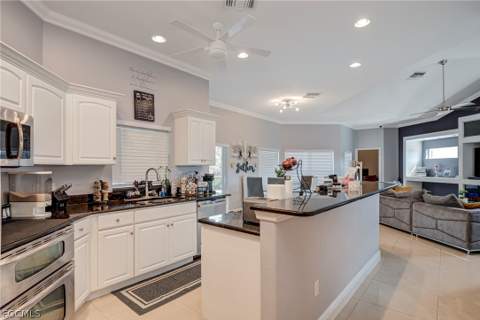 1010 Clayton Ave, Lehigh Acres FL - photo 6 of 28