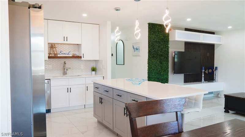 3 bedroom SingleFamilyResidence at 759 100th Ave N, Naples Park, Naples — photo 3