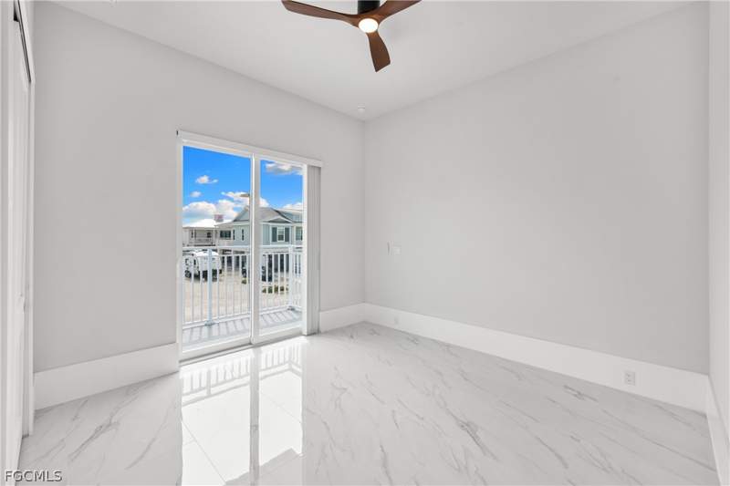 4 bedroom SingleFamilyResidence at 137 Hibiscus Dr, Leilani, Fort Myers Beach — photo 3