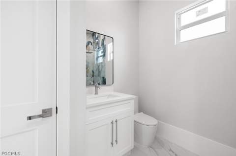 137 Hibiscus Dr, Fort Myers Beach FL - photo 8 of 50