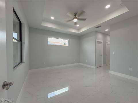 417 Paddock St, Lehigh Acres FL - photo 14 of 37