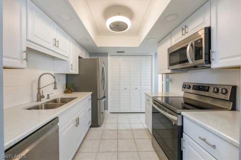 3036 Kings Lake Blvd 7564, Naples FL - photo 8 of 24
