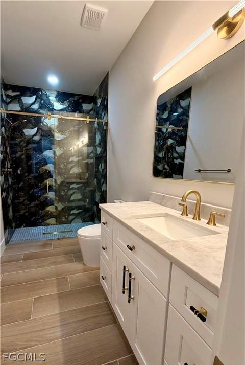 1015 Agnes Ave, Lehigh Acres FL - photo 9 of 18