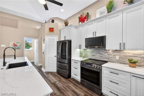 27310 Patrick St, Bonita Springs FL - photo 6 of 35