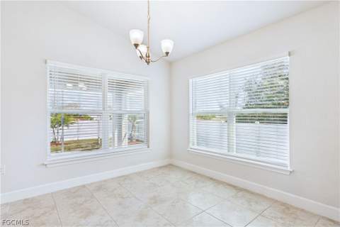 2807 NW 5th St, Cape Coral FL - photo 7 of 36