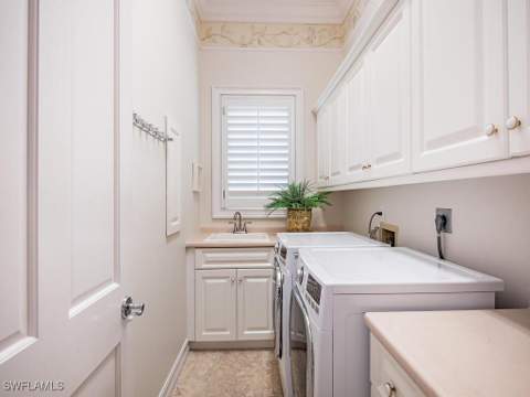 2080 Gordon Dr, Naples FL - photo 24 of 25
