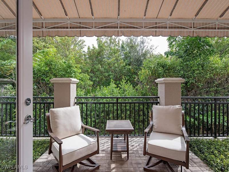 3 bedroom SingleFamilyResidence at 2080 Gordon Dr, Olde Naples, Naples — photo 5