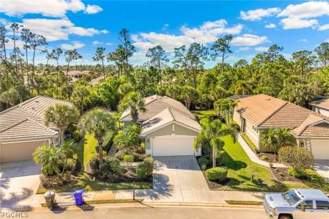 10614 Camarelle Cir N, Fort Myers FL - photo 18 of 32