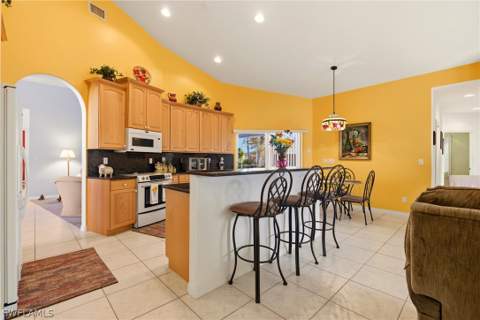 126 Nicholas Pkwy W, Cape Coral FL - photo 10 of 36