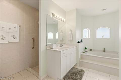 126 Nicholas Pkwy W, Cape Coral FL - photo 16 of 36