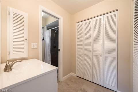 15637 Omai Ct, Fort Myers FL - photo 23 of 30
