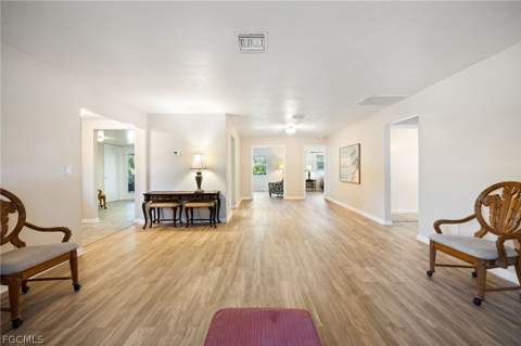 15637 Omai Ct, Fort Myers FL - photo 6 of 30