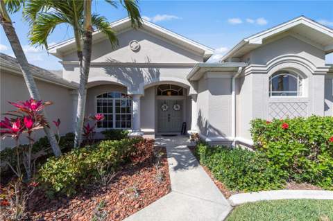 1036 NW 33rd Ave, Cape Coral FL - photo 6 of 47