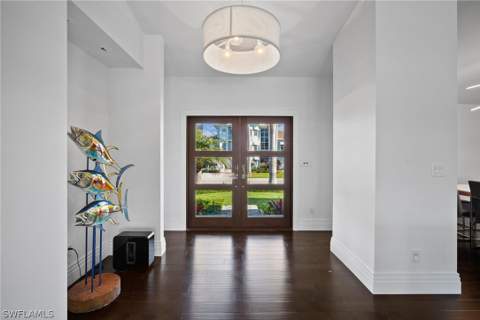 266 Egret Ave, Naples FL - photo 6 of 50