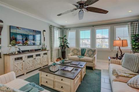 8327 Estero Blvd, Fort Myers Beach FL - photo 8 of 49