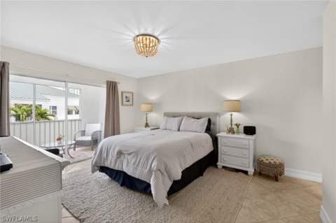 523 Club Side Dr 2-523, Naples FL - photo 12 of 33