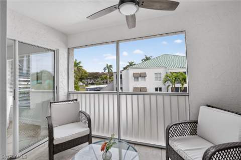 523 Club Side Dr 2-523, Naples FL - photo 16 of 33