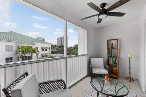 523 Club Side Dr 2-523, Naples FL - photo 17 of 33