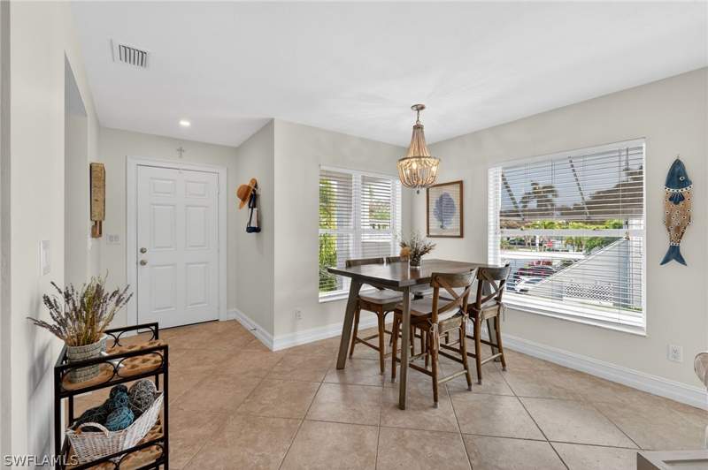 2 bedroom Condominium at 523 Club Side Dr 2-523, Harbourside, Naples — photo 4